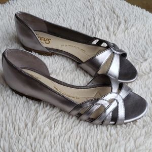 Sam Edelman Flats Silver Slip On Strappy Open Toe